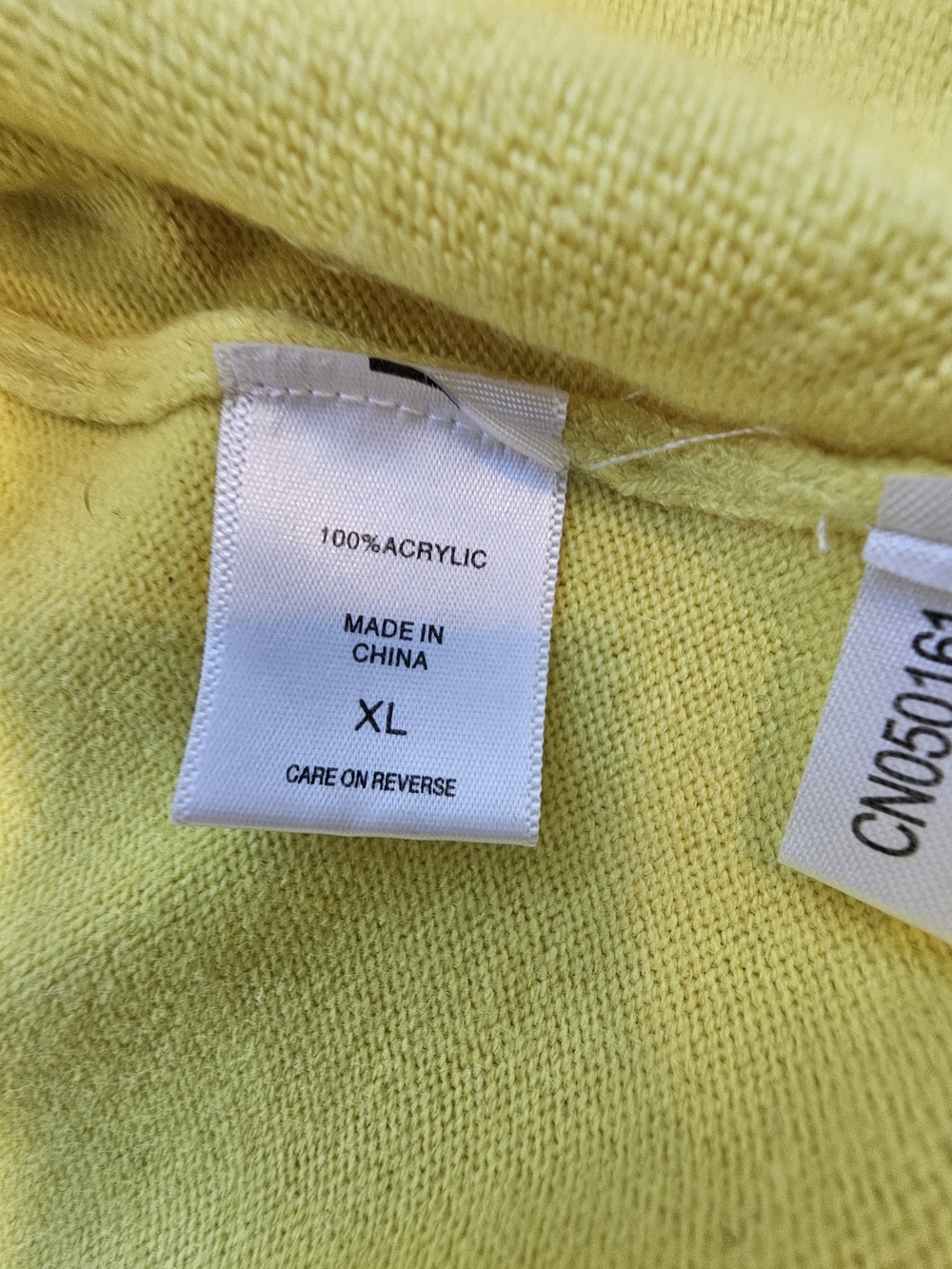 New York & Company Lemon Yellow V-Neck Women's Sweater Size XL - Picture 6 of 7